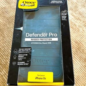 Otter box Defender Pro iPhone XR phone case